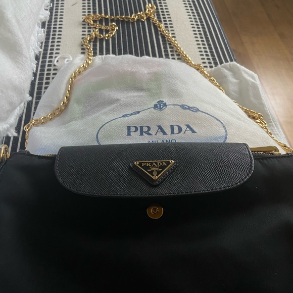 Authentic Prada Black Nylon Saffiano Crossbody - Picture 7 of 7